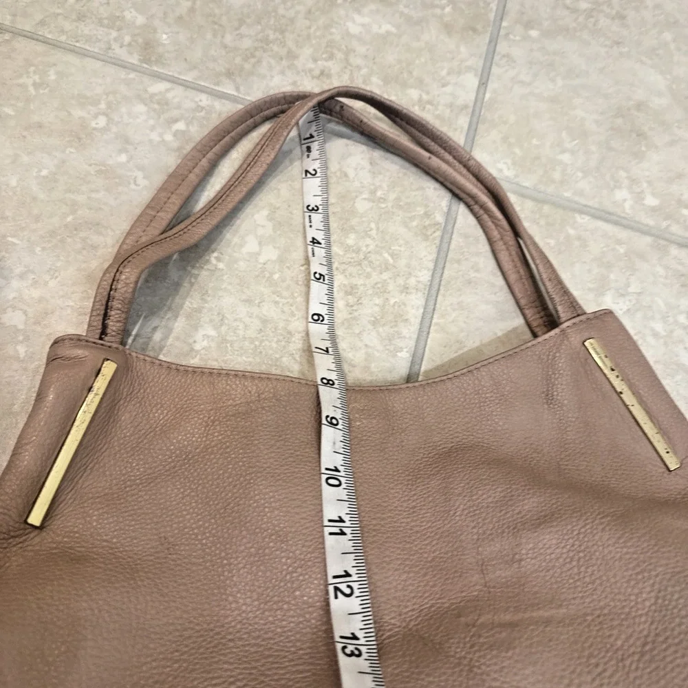 Vince Camuto Hobo Pebbled Leather Shoulder Handbag in Cameo Rose Blush Pink